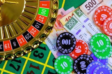 rtp idcash88 live casino tables and slot games on mobile screen